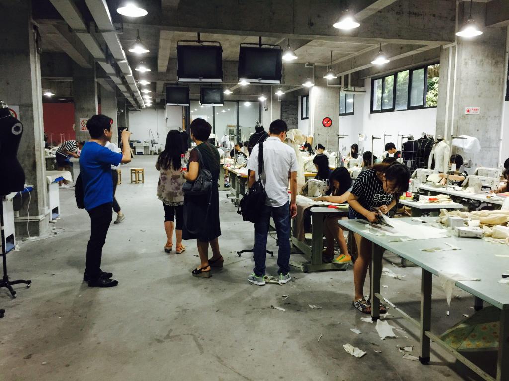 四川美术学院服装工艺实验室及教师视频监控系统